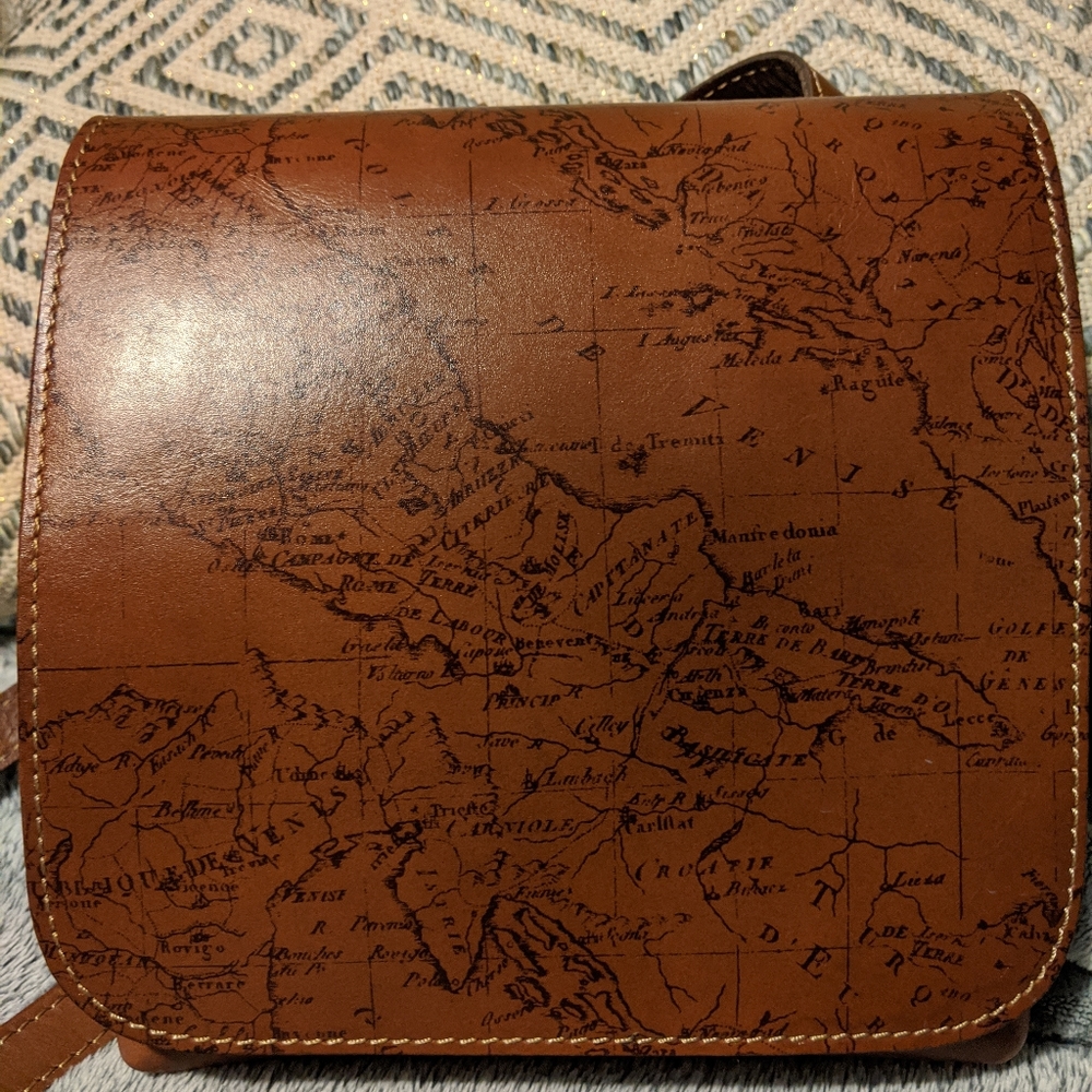 Patricia nash map crossbody!!